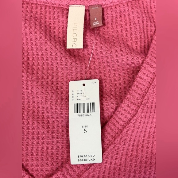 Anthropoligie Pilcro V-Neck Waffle Top, Raspberry Pink, Size Small - Picture 8 of 8